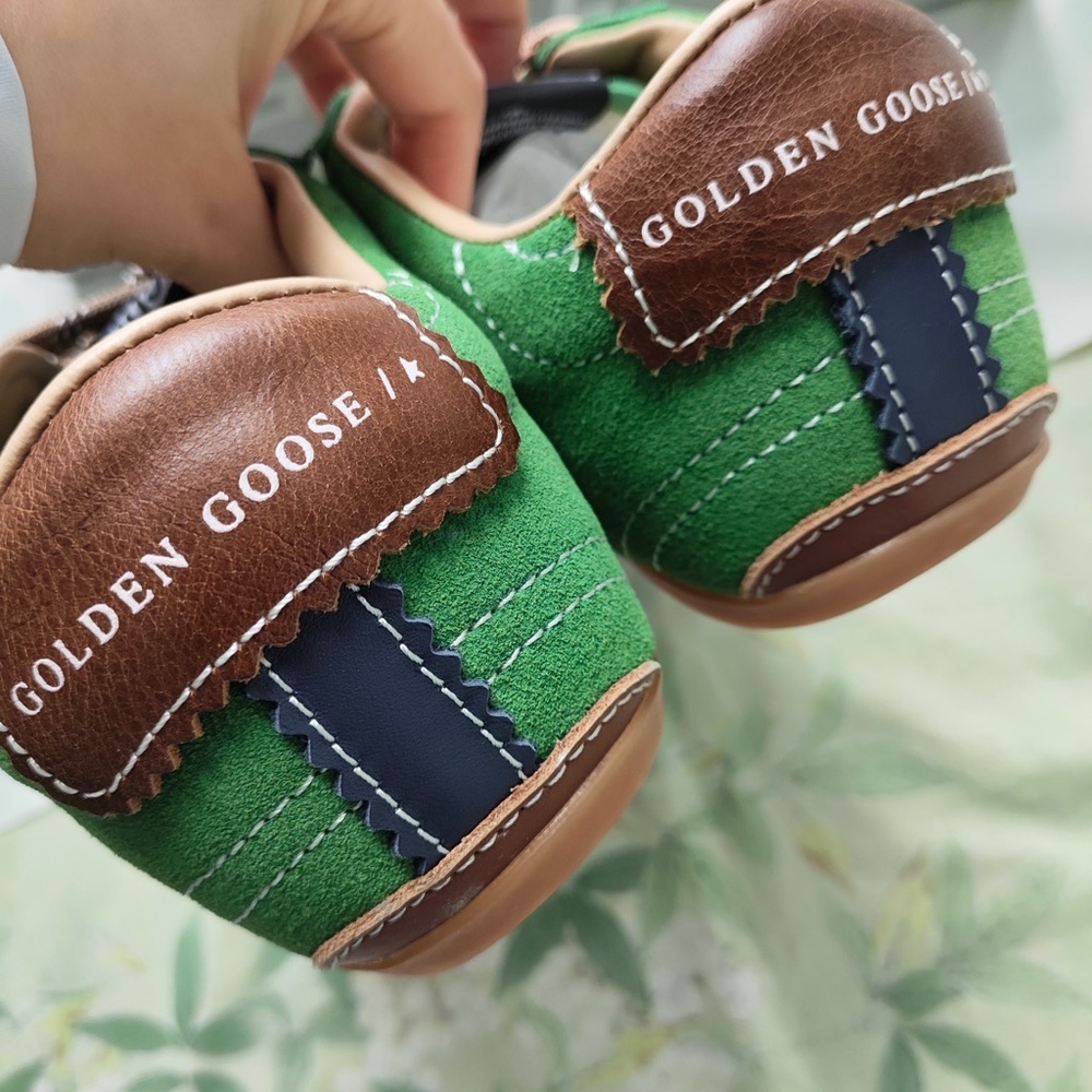 Golden Goose Green Suede Sneakers with White Star & Tan Accents - Picture 5 of 7